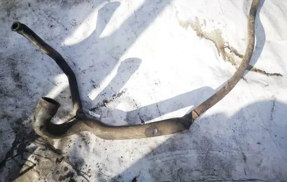 Land Rover Discovery Engine coolant pipe/hose