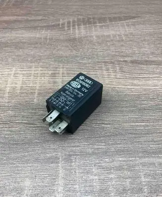 Audi 80 90 S2 B4 Other relay 813919082 5KH00415400