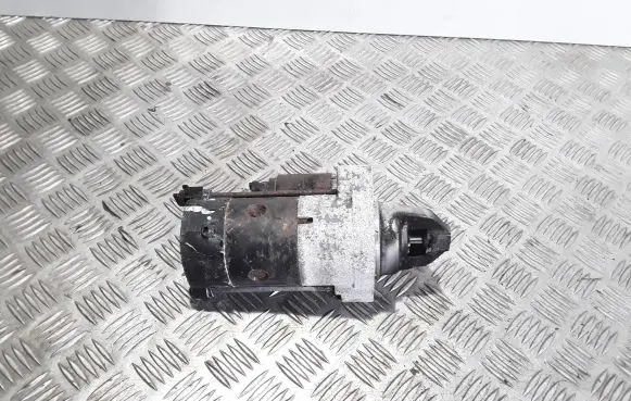 Honda FR-V Starter motor M002T85672 MHG023