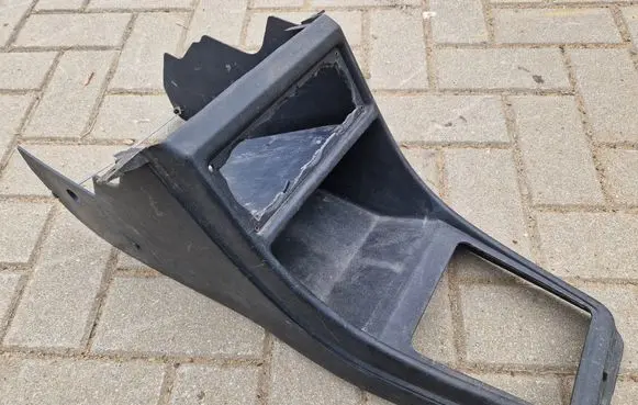 Volkswagen Golf I Center console 161863241C