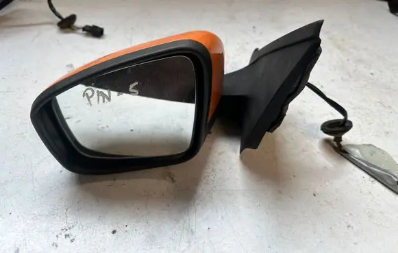 Dacia Spring Front door electric wing mirror 963022437R