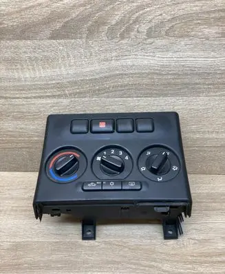 Opel Zafira A Climate control unit 90559839 90589777