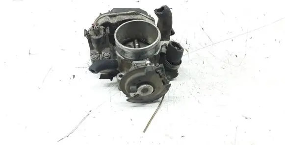Audi A4 S4 B5 8D Throttle valve