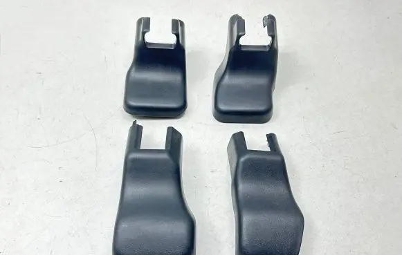Toyota Land Cruiser (J150) Front passenger seat rail trim 7212360120