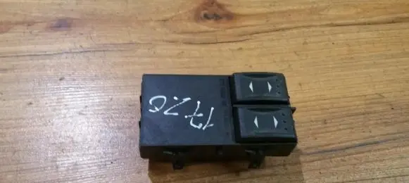 Ford Mondeo Mk III Electric window control switch 1s7t14a132ae 031633