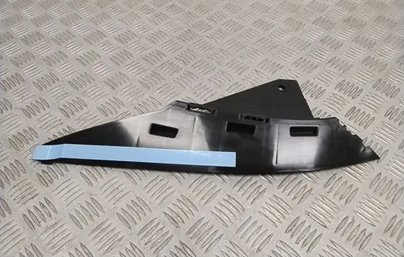 Mercedes-Benz CLA C118 X118 Front bumper mounting bracket A1188854900