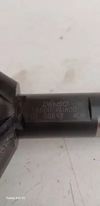 Nissan Primera Fuel injector 16600AU600