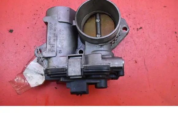 Mercedes-Benz E C207 W207 Throttle body valve 9647925480