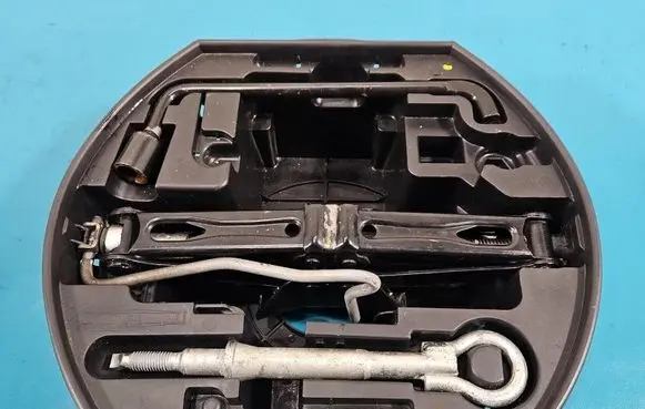 Citroen C4 II Lift Jack 9649243380 IMPRK1573543