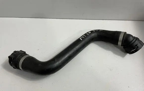 BMW 5 F10 F11 Engine coolant pipe/hose 7809821