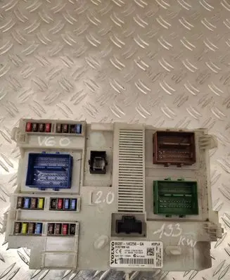 Volvo V60 Fuse module BG9T14C256GA 31327996AA 3G5AF01125TP