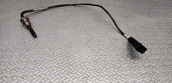 Audi A6 S6 C6 4F Exhaust gas temperature sensor 059906088A