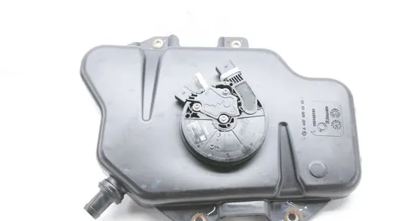 Mercedes-Benz Vito Viano W447 AdBlue liquid reservoir A4474700115 A0994710275 10010124