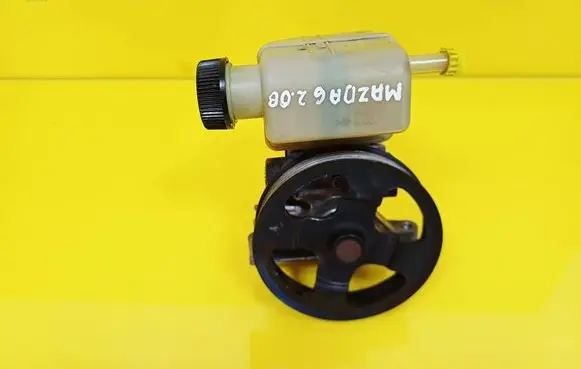 Mazda 5 Power steering pump