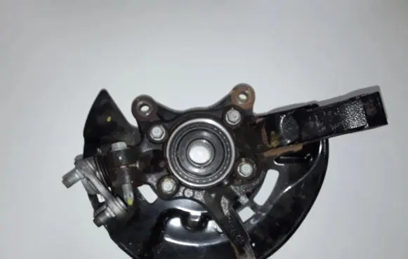Hyundai Tucson TL Front wheel hub 1BNB0566