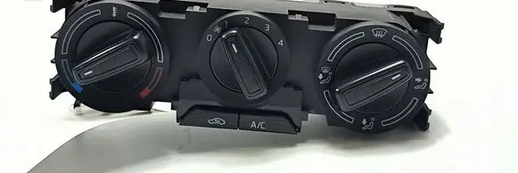 Skoda Fabia Mk3 (NJ) Climate control/heater control trim 