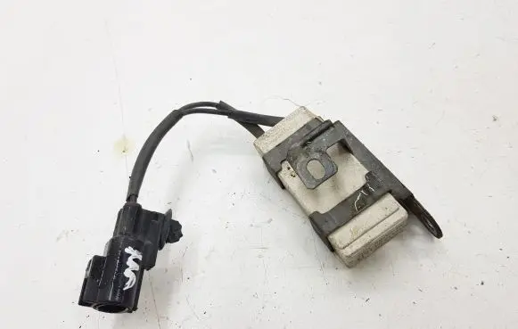 Toyota Yaris Coolant fan relay 2468106110