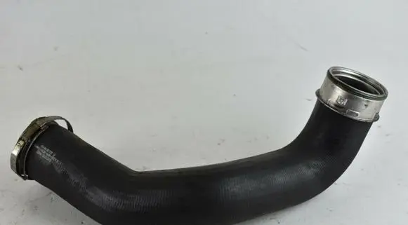 Mercedes-Benz ML W164 Intercooler hose/pipe A1645280682