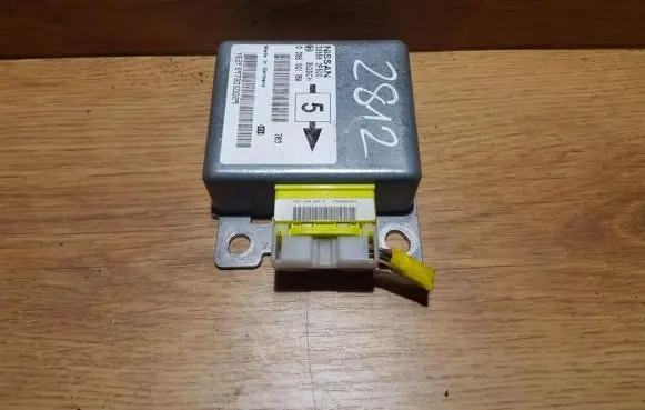 Nissan Primera Airbag control unit/module 285562f500 0285001189