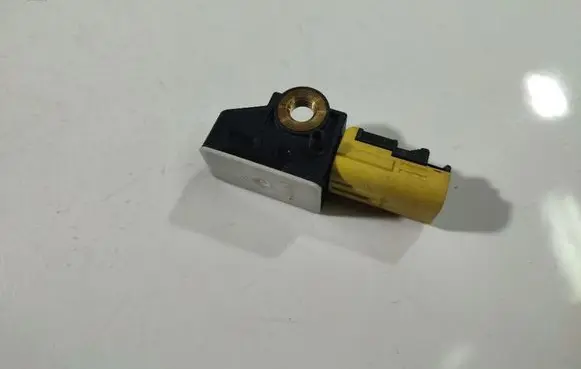 Honda Civic Airbag deployment crash/impact sensor G0WB1KXH2
