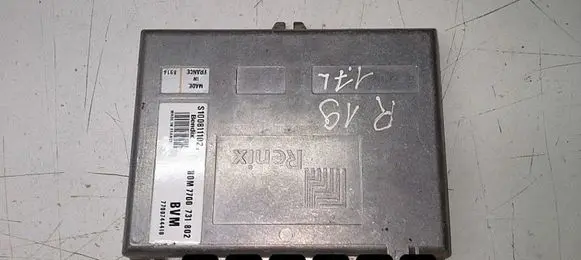 Renault 19 Engine control unit/module S100811102B