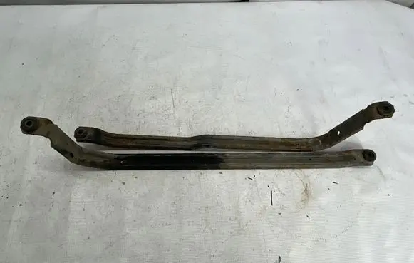 BMW 3 F30 F35 F31 Fuel tank mounting bracket