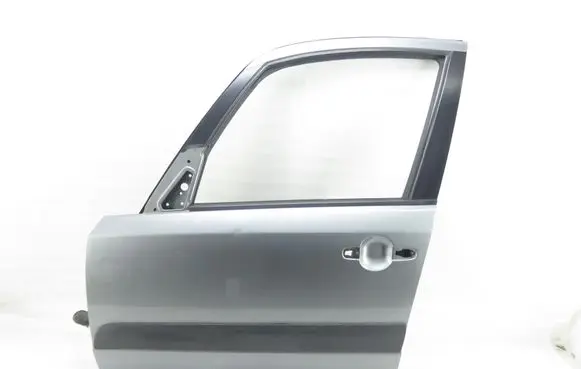 Suzuki SX4 Front door 