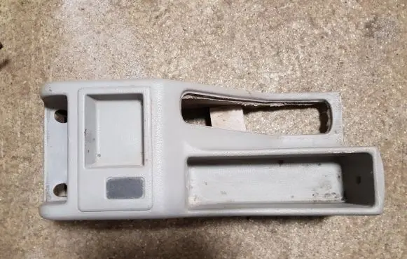 BMW 5 E34 Center console 51168138420 51168138113