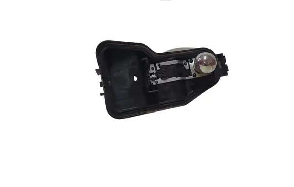 Nissan Qashqai Tail light bulb cover holder 89503244
