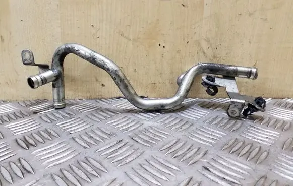 Subaru XV Engine coolant pipe/hose