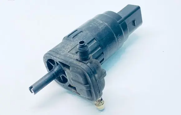 Skoda Fabia Mk3 (NJ) Windscreen/windshield washer pump 1K6955651
