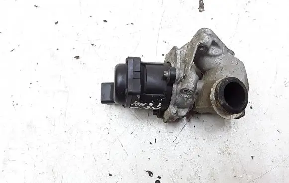 Citroen C3 Picasso EGR valve cooler 9685640480
