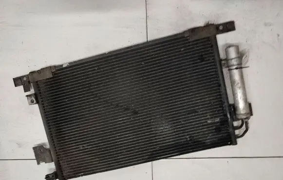 A/C cooling radiator (condenser)