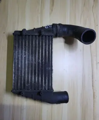 Audi A6 S6 C5 4B Intercooler radiator 058145805A