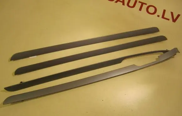 Volkswagen Touran I Door card panel trim set 1T0867449B