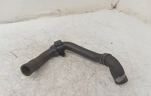 Audi Q5 SQ5 Engine coolant pipe/hose 8R0819374K