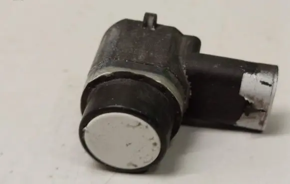 Volkswagen Touran II Front parking sensor holder (PDC) 4H0919275