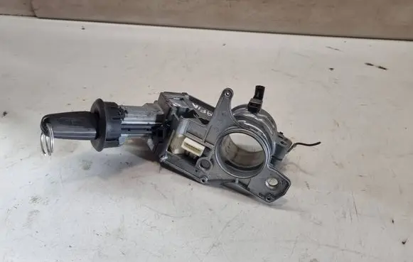 Opel Zafira B Ignition lock N0501882