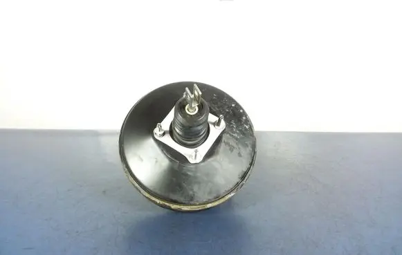 Ford Courier Brake booster AY112B195A1B