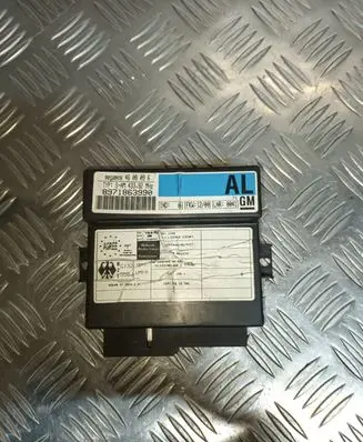 Opel Frontera B Comfort/convenience module 8971863990