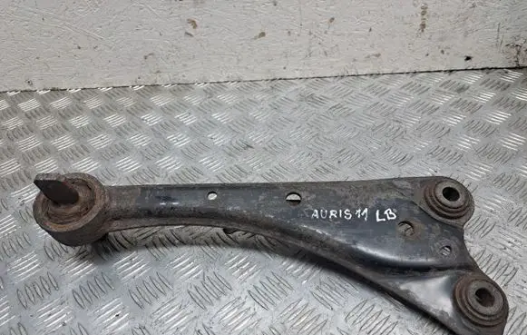 Toyota Auris 150 Rear control arm 4876012010