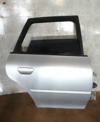Audi A3 S3 8L Rear door
