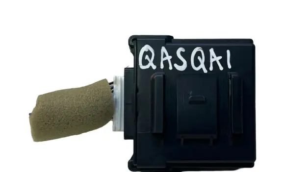 Nissan Qashqai Other control units/modules 476A04EA0A 1614765B1