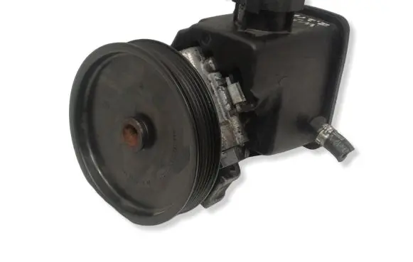 Mercedes-Benz S W221 Power steering pump A0044667001