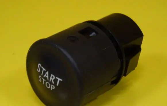 Renault Clio III Engine start stop button switch 1927937