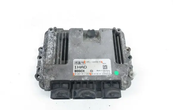 Ford Focus C-MAX Engine control unit/module 0281011263 3M5112A650MD