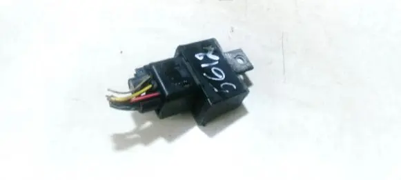 Nissan Primera Glow plug pre-heat relay 7700115078