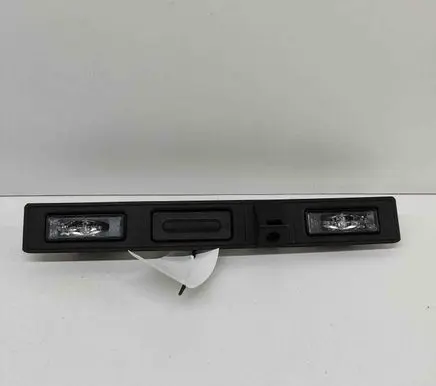 Opel Mokka B Trunk door license plate light bar 9834715880 9834715780