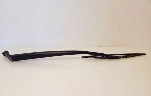 Toyota Auris 150 Windshield/front glass wiper blade 3151820