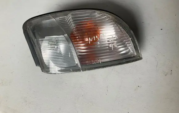 Front indicator light